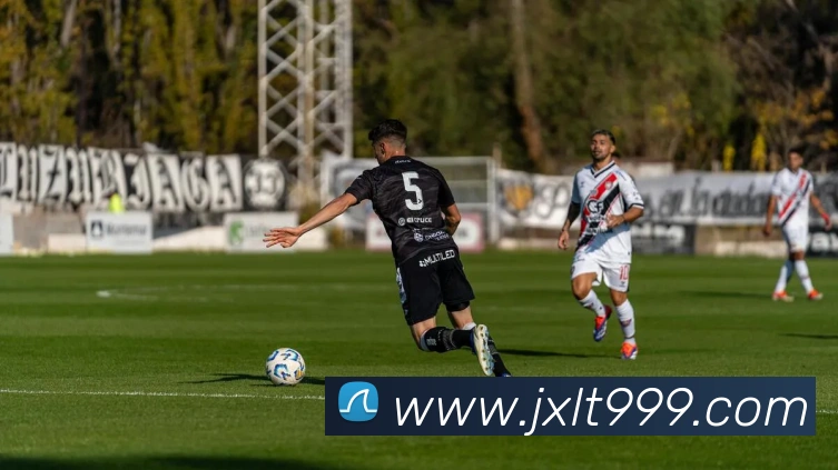 2013季后赛雷霆对火箭系列赛回顾 威少哈登对决成胜负关键